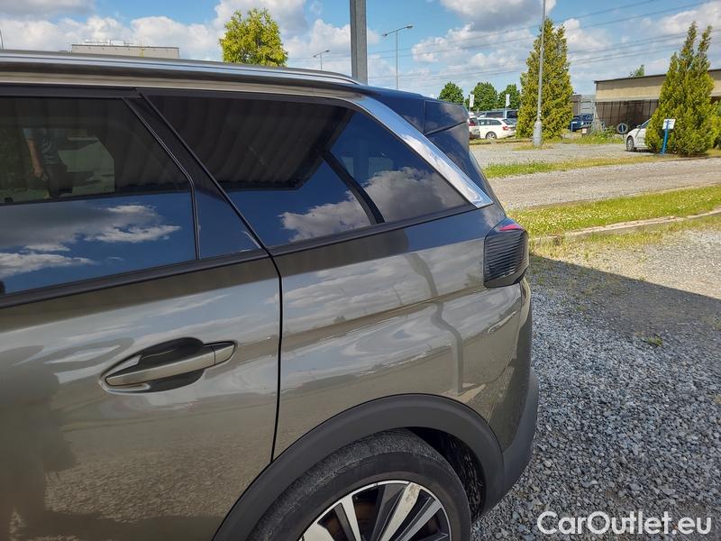  Peugeot  5008  (12.2016->)  1.5BHDi 130 Allure AT #9