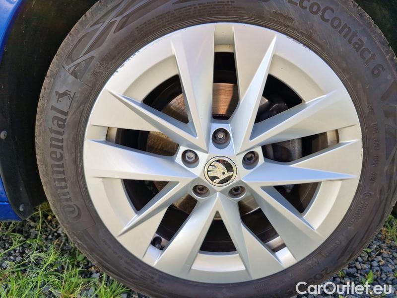  Skoda  Octavia  Combi (NX3)(2020) Oct.Combi 1.5TSI 110 Style Aut #18