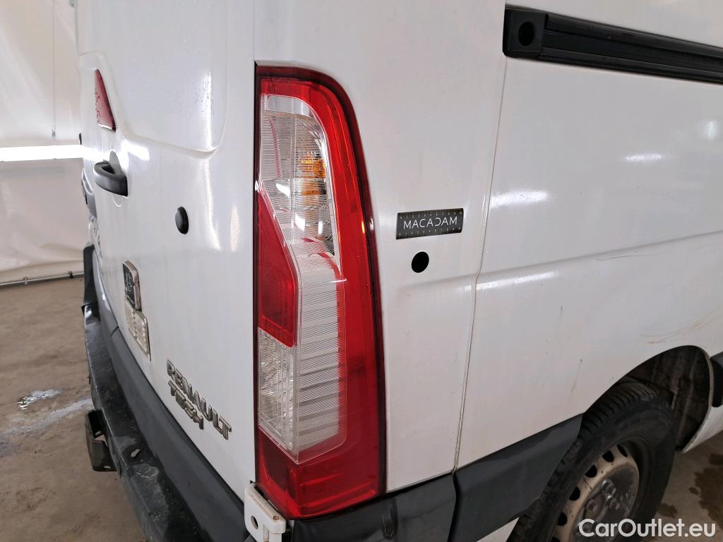  Renault  Master RENAULT  VU 4p Fourgon CA GC F3500 L2H2 dCi 125 #69