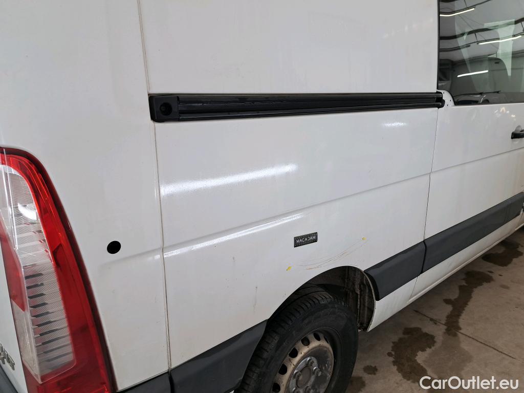  Renault  Master RENAULT  VU 4p Fourgon CA GC F3500 L2H2 dCi 125 #25