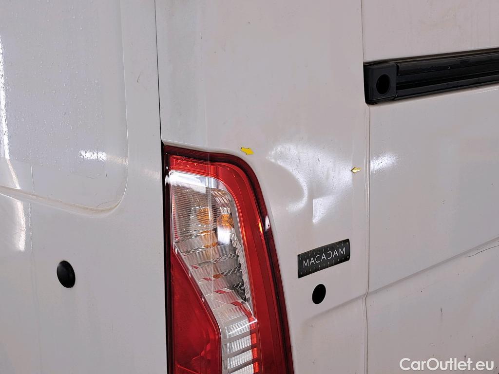  Renault  Master RENAULT  VU 4p Fourgon CA GC F3500 L2H2 dCi 125 #42