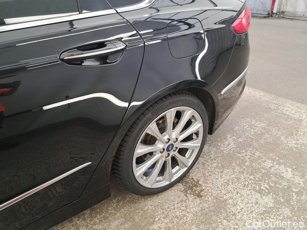  Ford  Mondeo  Berline Hybrid Vignale 2.0 185CV BVA6 E6d #24