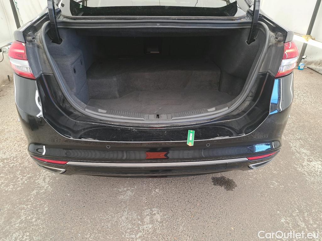  Ford  Mondeo  Berline Hybrid Vignale 2.0 185CV BVA6 E6d #10