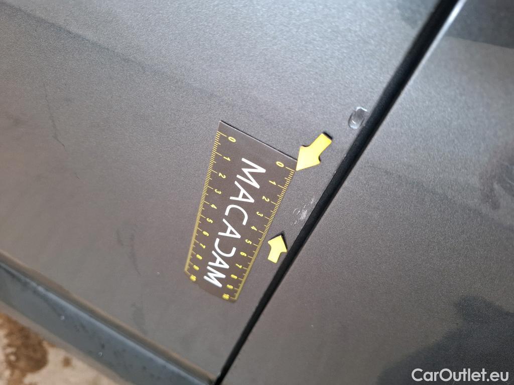  Citroen  C4  Berline Feel Pack Business 1.5 BlueHDI 130CV BVA8 E6d #64