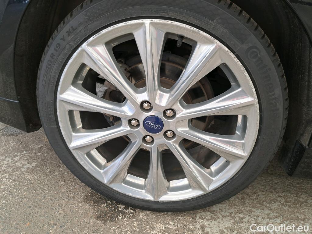  Ford  Mondeo  Berline Hybrid Vignale 2.0 185CV BVA6 E6d #17