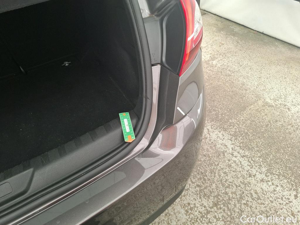  Peugeot  308  Allure Business 1.5 HDi 130CV BVM6 E6d #13