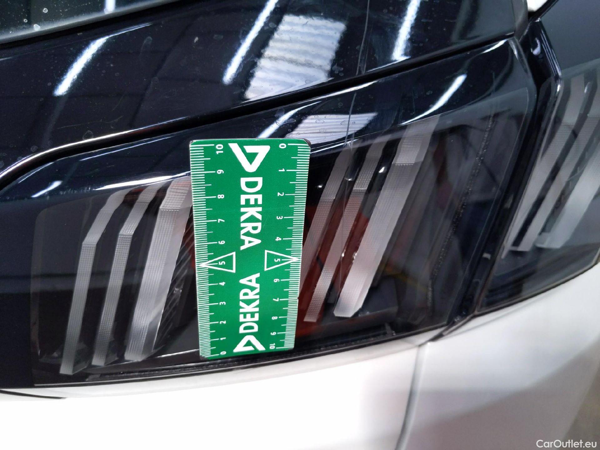  Peugeot  3008  Active Business 1.5 HDi 130CV BVA8 E6d #24
