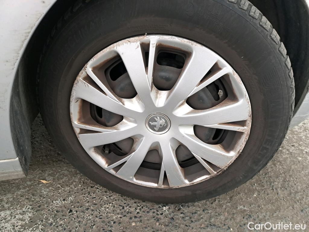  Peugeot  208  Active Business 1.6 HDi 75CV BVM5 E6 #65
