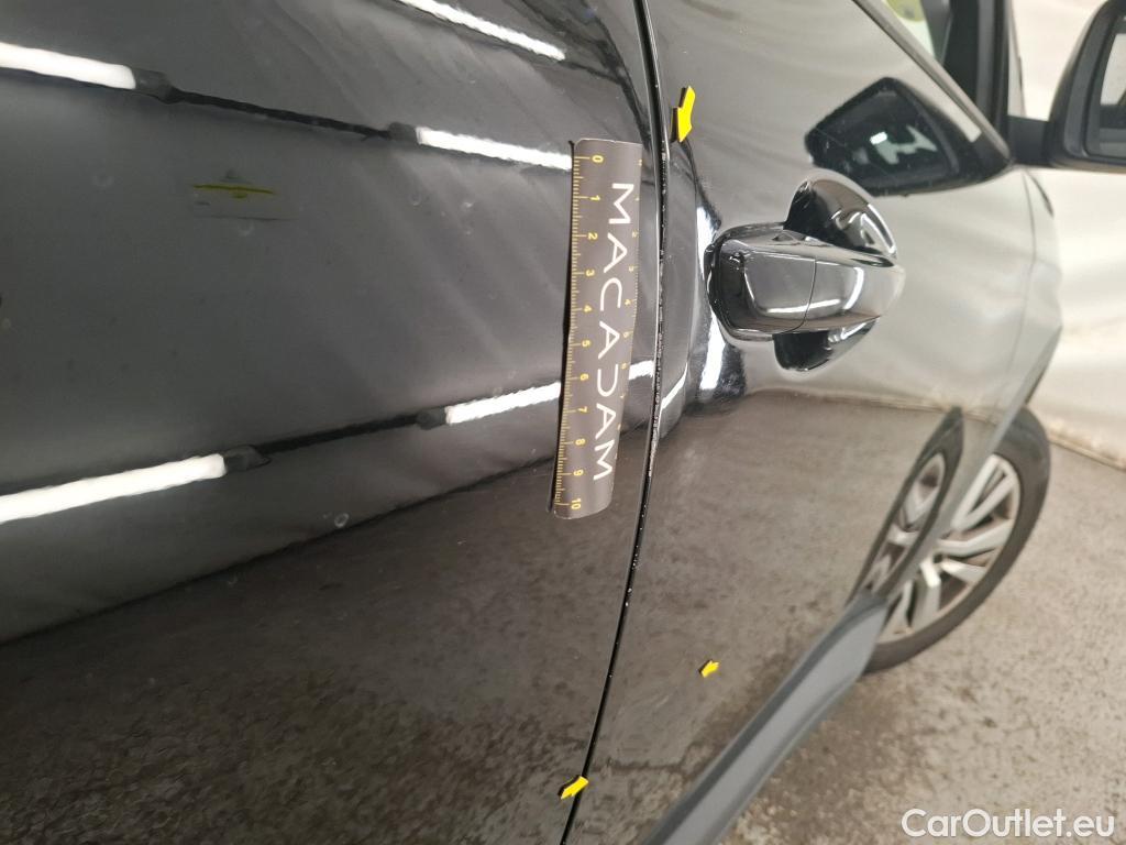  Peugeot  3008  Active Pack 1.5 HDi 130CV BVA8 E6d #5