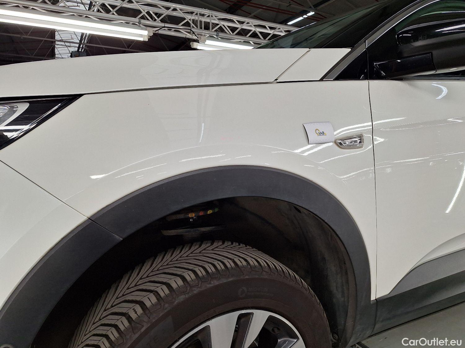  Opel   Grandland X Opel, '17, Opel 1.2 Turbo S/S AT8 Innovation 5d #12