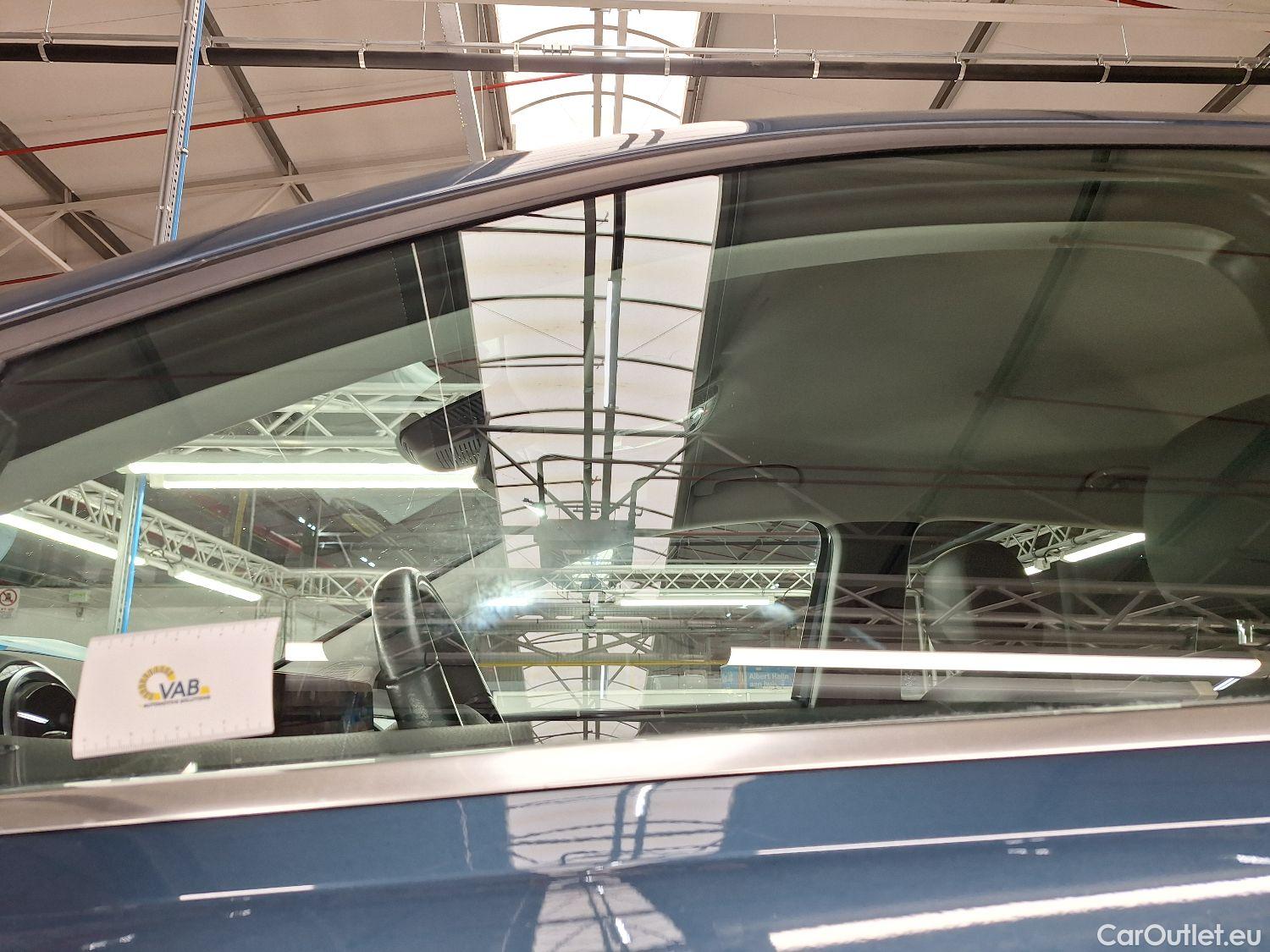  Mercedes  B-Klasse Mercedes, B-Class '18, Mercedes-Benz  B 180 d Business Solution E #19