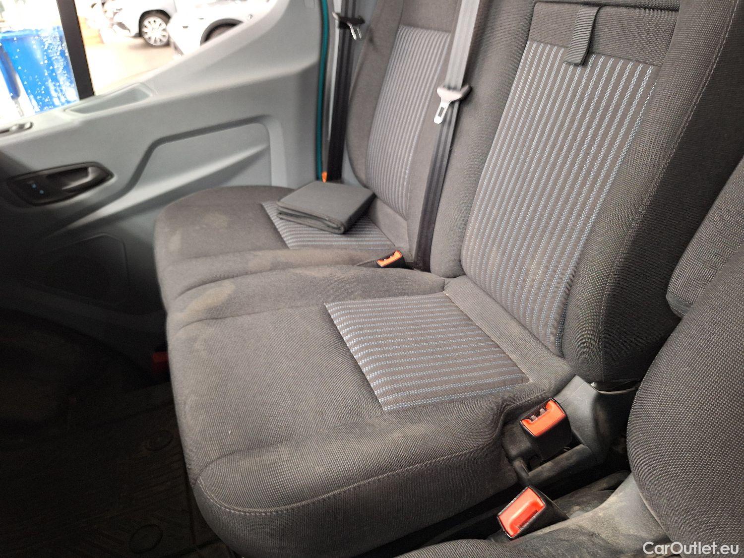  Ford  Transit Ford, _ GB '13, Ford  350M 2.0TD 130pk 96kW A6 Trend 4d #13