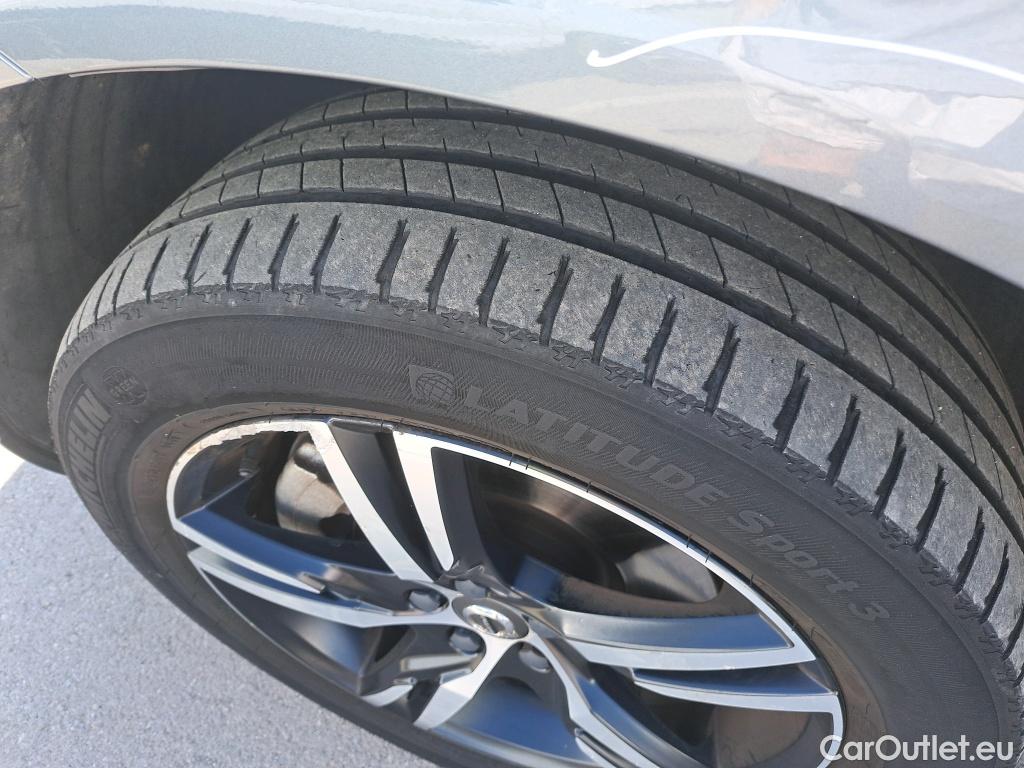  Volvo  XC60  R Design Plug-In Hybrid AWD 2.0 T8 Twin Engine 390CV AT8 E6dT #5