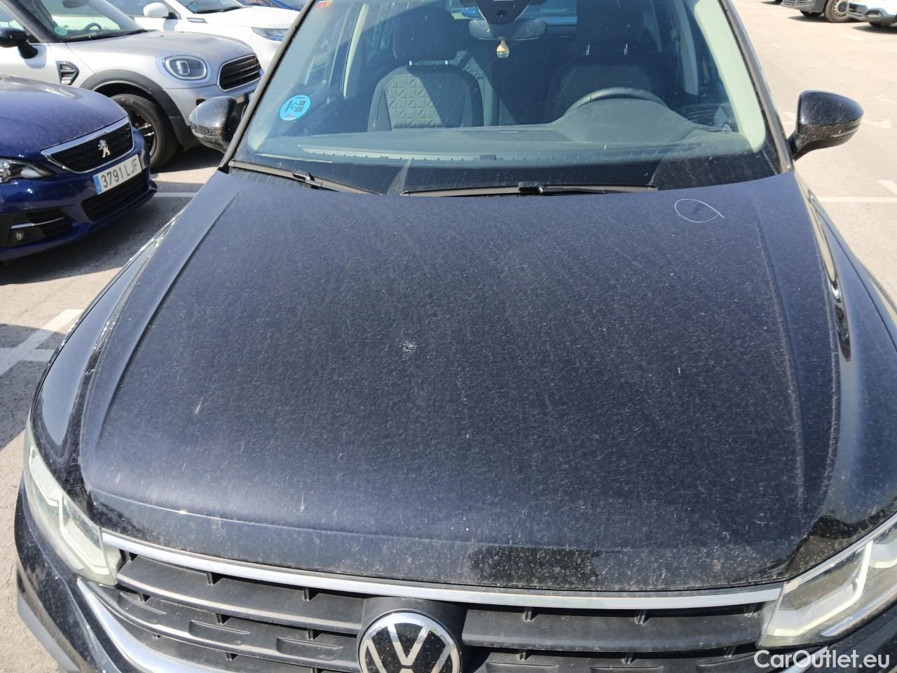  Volkswagen  Tiguan  Life 2.0 TDI 150CV AT7 E6d #6