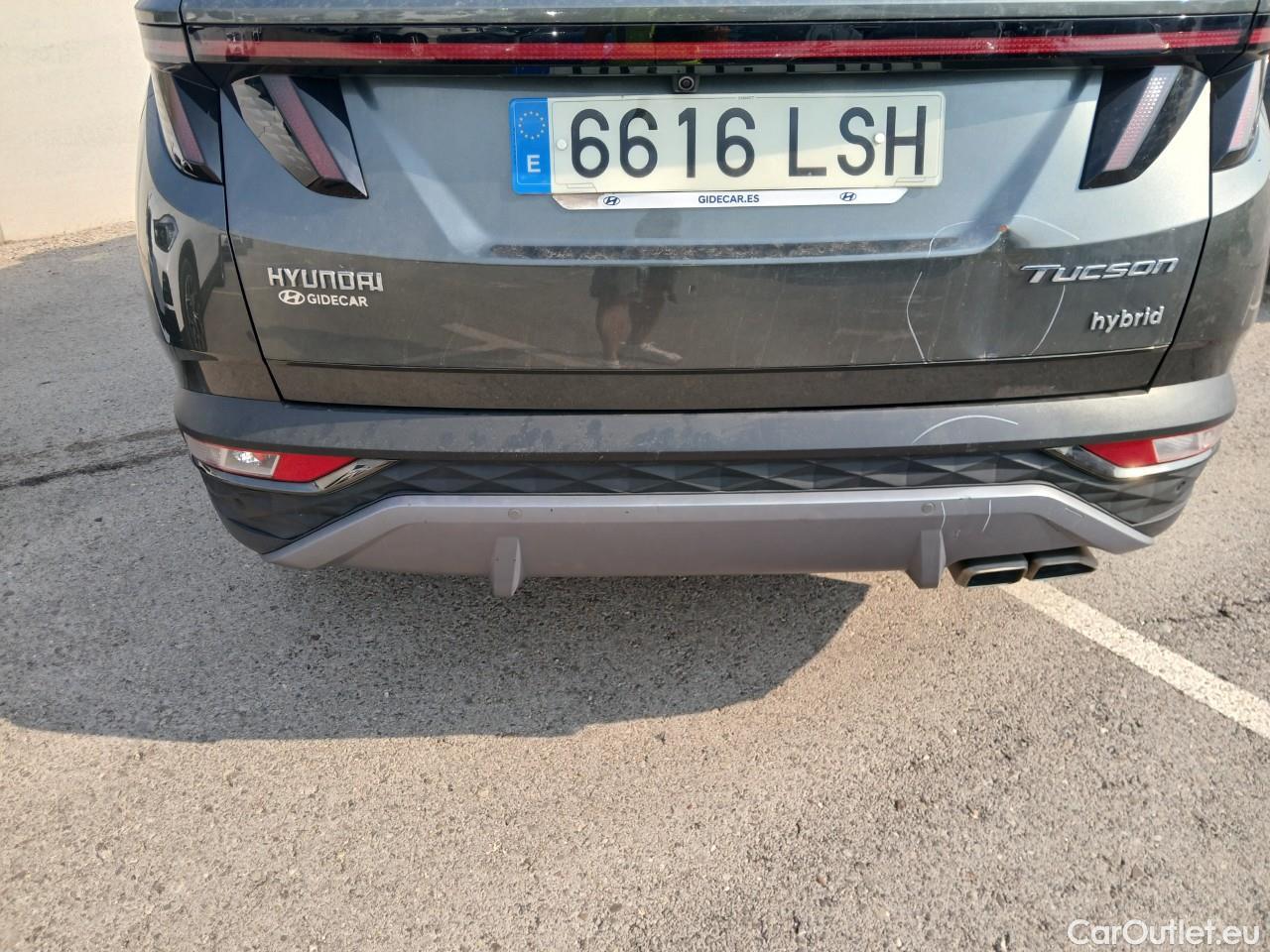  Hyundai  Tucson HYUNDAI  / 2020 / 5P / todoterreno 1.6 TGDI 169kW HEV Tecno Auto 2C #28
