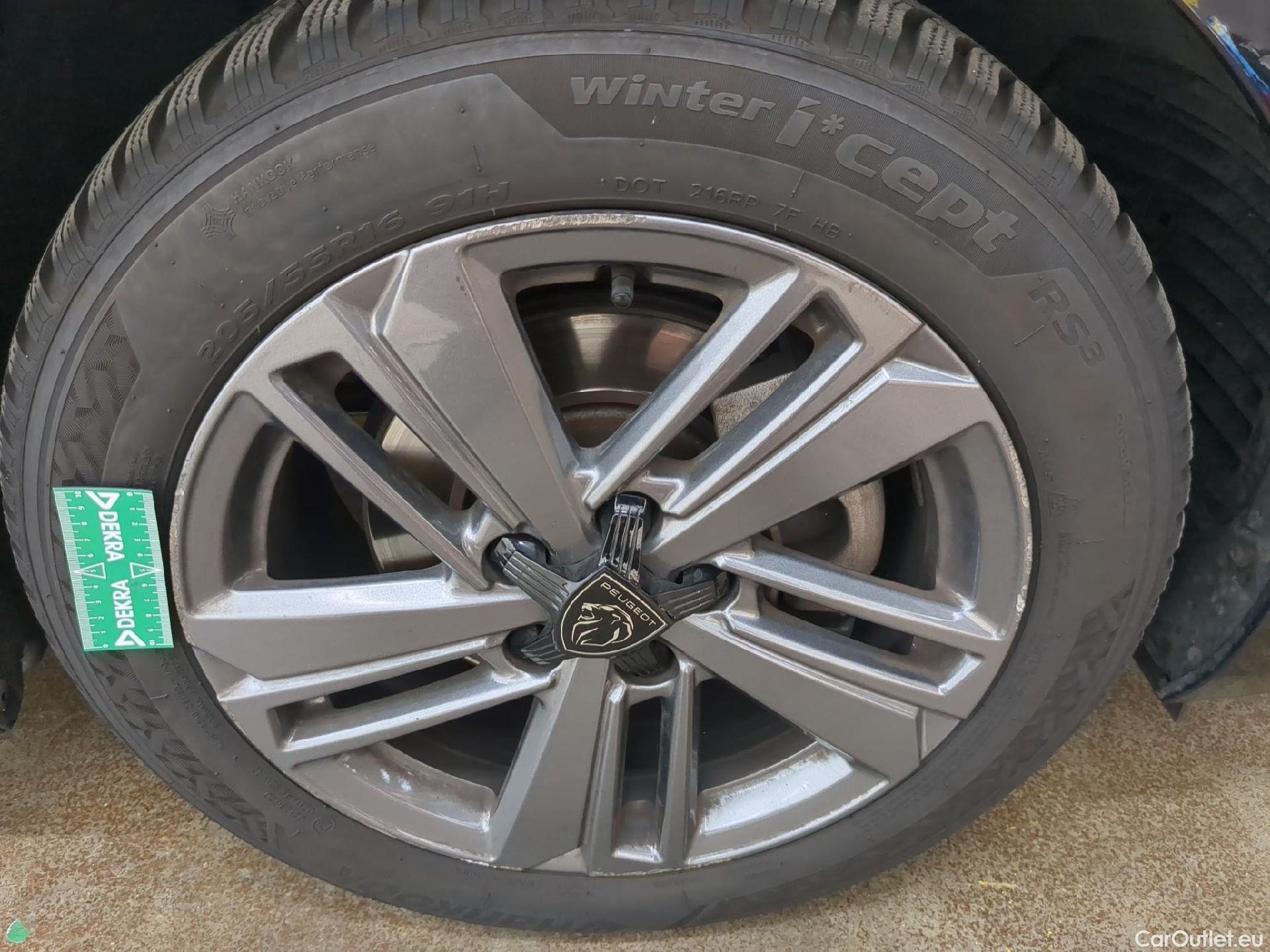  Peugeot  308  Active Pack 1.2 PureTech 130CV BVA8 E6d #16