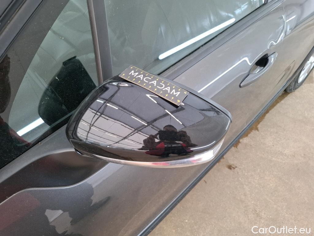  Citroen  C3  Feel Business 1.2 PureTech 80CV BVM5 E6d #37