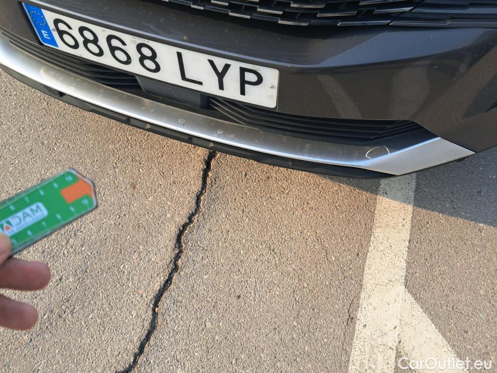  Peugeot  3008  Allure 1.5 HDi 130CV AT8 E6d #41