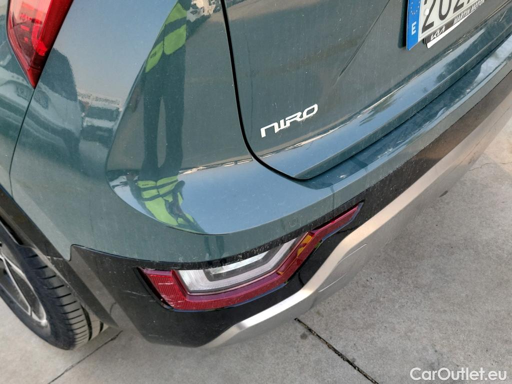  KIA  Niro  Plug-in Hybrid Drive 1.6 AT6 E6d #19