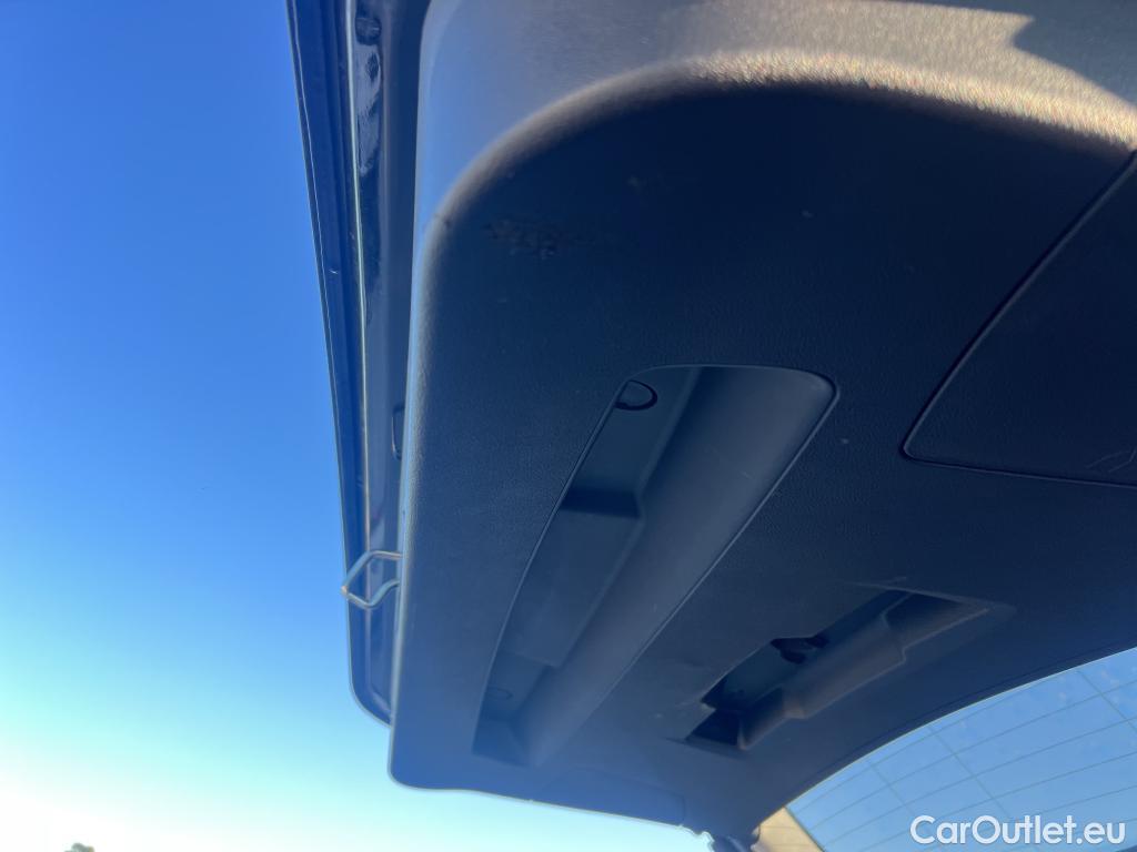  Bmw  X1 BMW  / 2019 / 5P / todoterreno sDrive16d Business #24