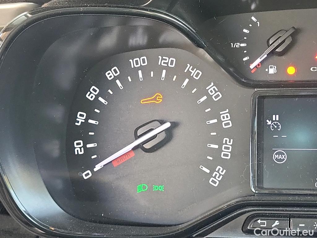  Citroen  C3  Live Pack 1.5 BlueHDi 100CV MT6 E6d #20