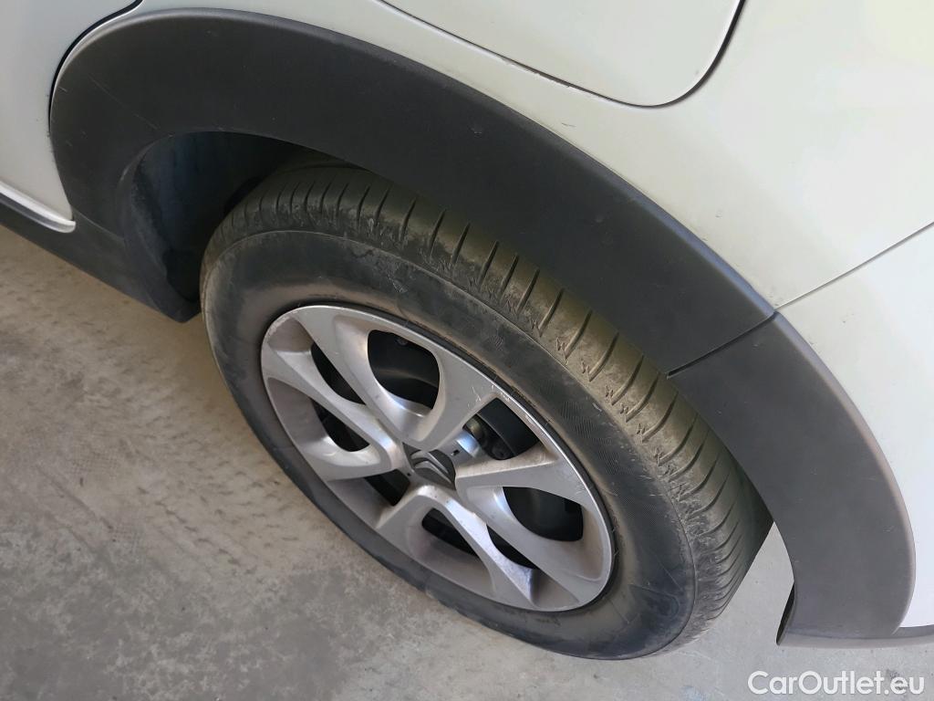  Citroen  C3  Live Pack 1.5 BlueHDi 100CV MT6 E6d #9