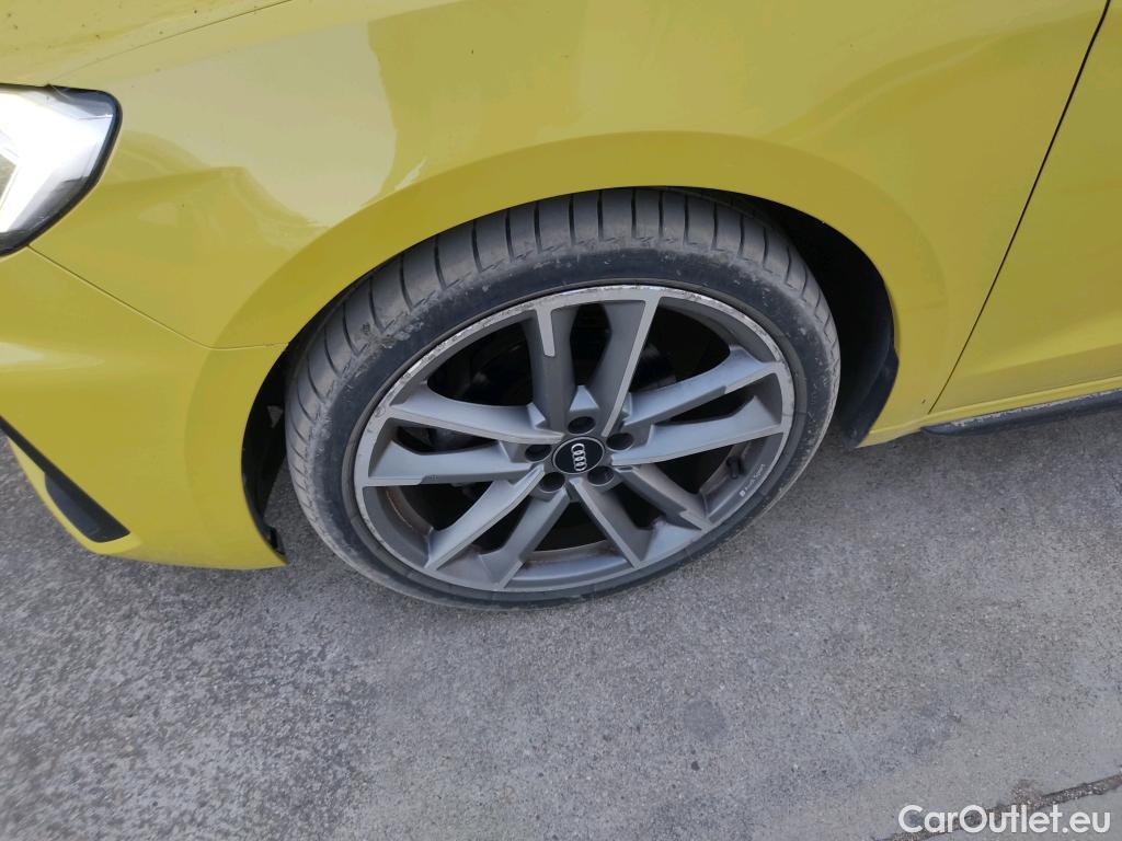  Audi  A1 Sportback AUDI A1 / 2018 / 5P / berlina con portón Sportback Black line 30 TFSI 85kW #5