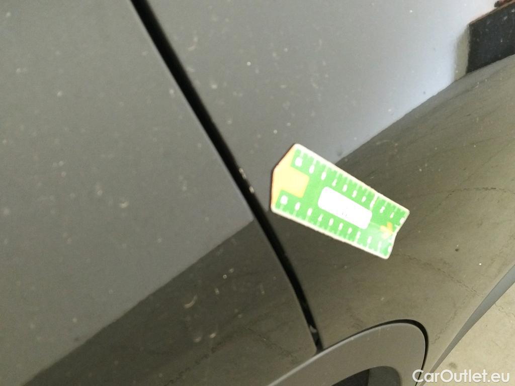  Bmw  X1 Serie  sDrive 20d 2.0 190CV AT8 E6 #12