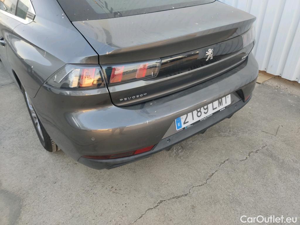  Peugeot  508 PEUGEOT  / 2018 / 5P / berlina con portón  5P Business Line BlueHDi 130 EAT8 (AC) #22