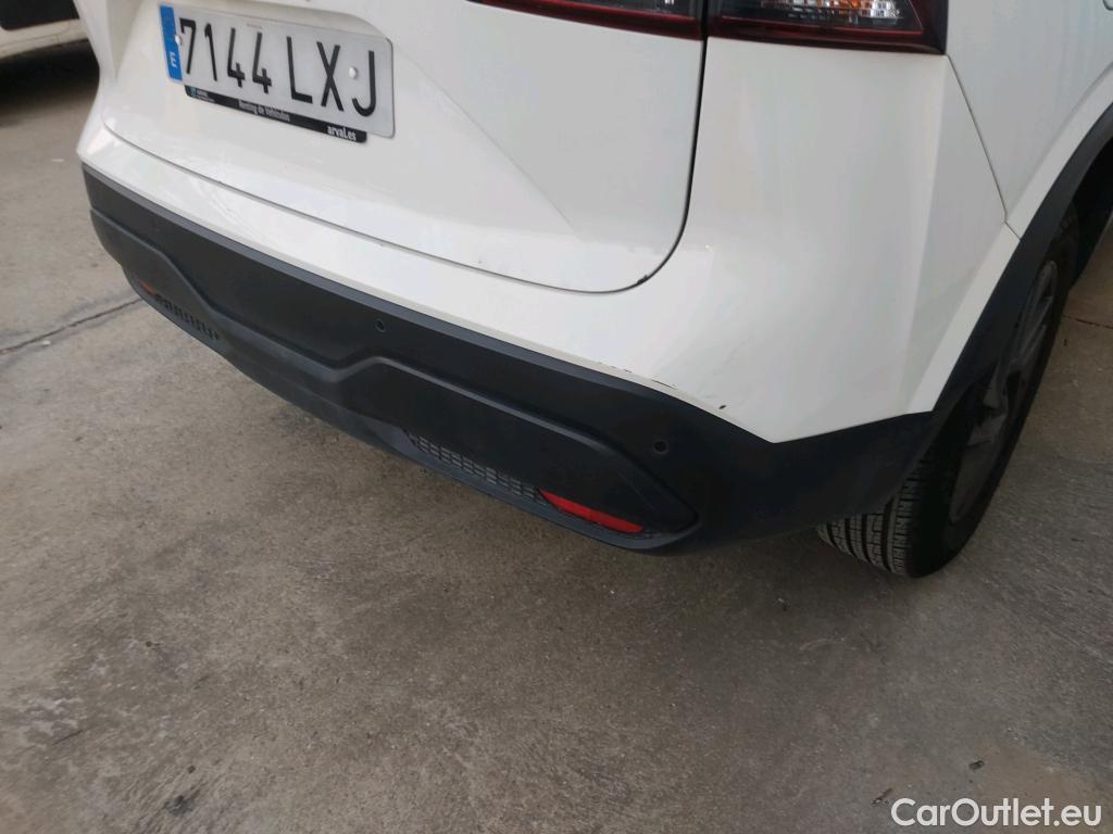  Land Rover  Discovery NISSAN QASHQAI / 2021 / 5P / todoterreno DIG-T 103kW (140CV) mHEV 4x2 Acenta #28