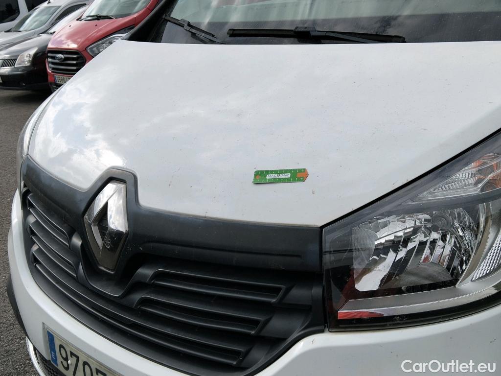  Renault  Trafic RENAULT  / 2014 / 5P / combi Passenger Largo En. dCi 92 kW(125 CV) E6 #15
