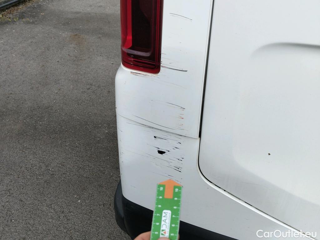  Renault  Trafic RENAULT  / 2014 / 5P / combi Passenger Largo En. dCi 92 kW(125 CV) E6 #31