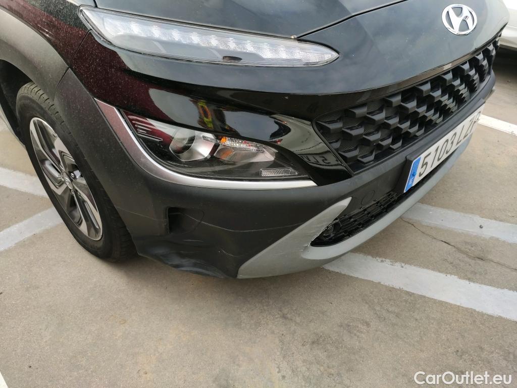  Land Rover  Discovery HYUNDAI Kona / 2020 / 5P / todoterreno 1.6 GDI HEV Maxx DCT #6