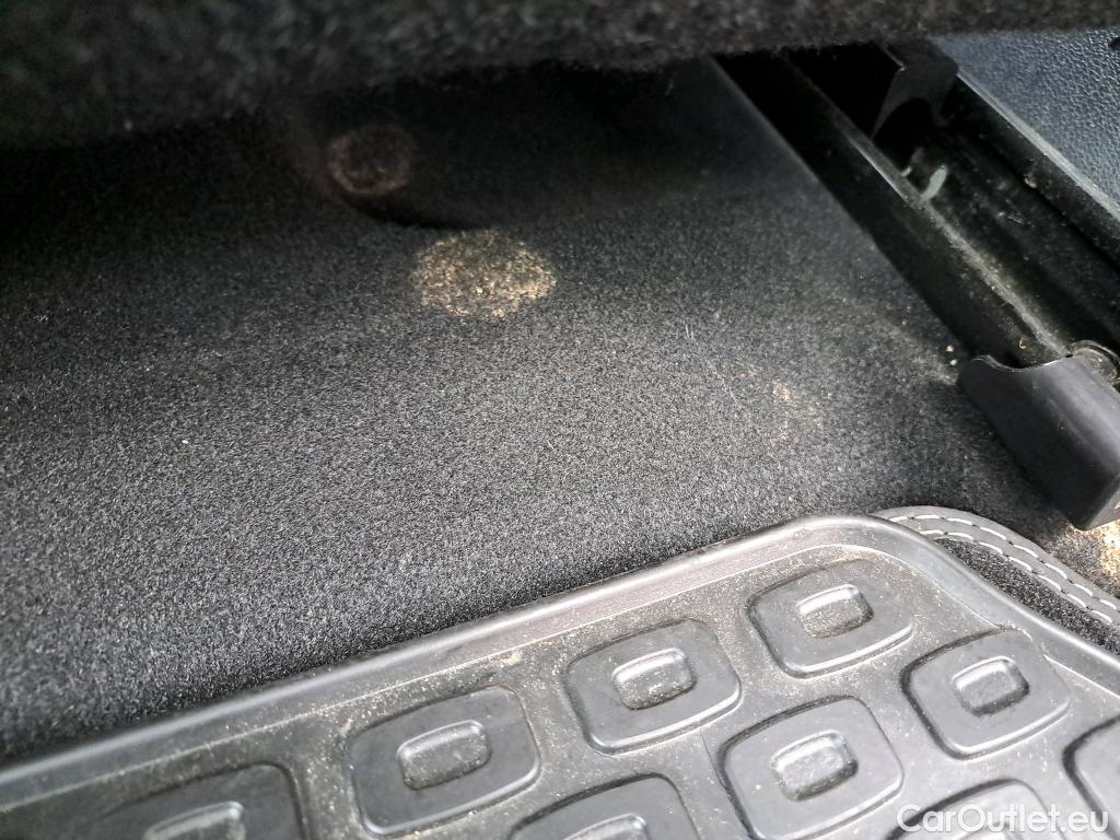  KIA  Niro  e- Drive 205CV #26