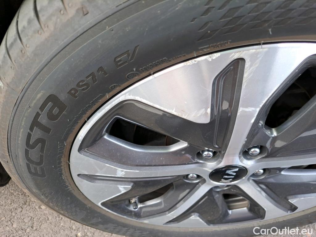  KIA  Niro  e- Drive 205CV #19
