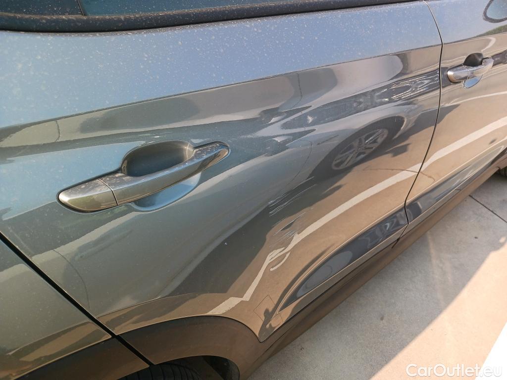  Hyundai  Tucson HYUNDAI  / 2018 / 5P / todoterreno 1.6 CRDI 85kW (116CV) 48V SLE 4X2(SP)(SL) #1