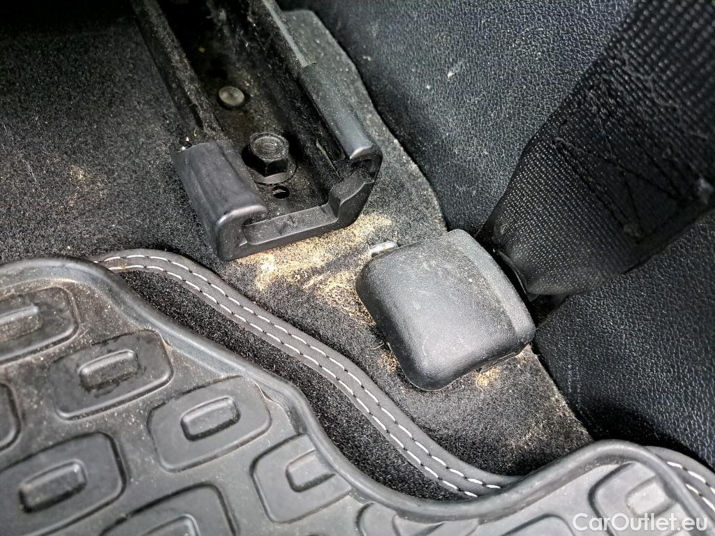  KIA  Niro  e- Drive 205CV #25