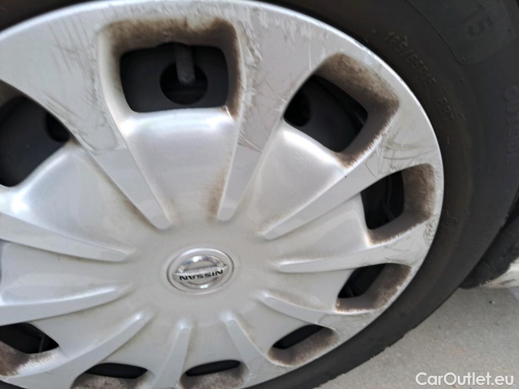  Nissan  Micra NISSAN  / 2017 / 5P / berlina con portón 1.5dCi 66 kW (90 CV) S&S Visia+ #39