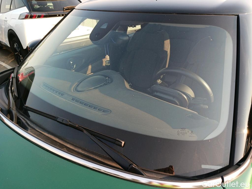  Mini  Clubman MINI  / 2019 / 5P / familiar Cooper Aut. #1