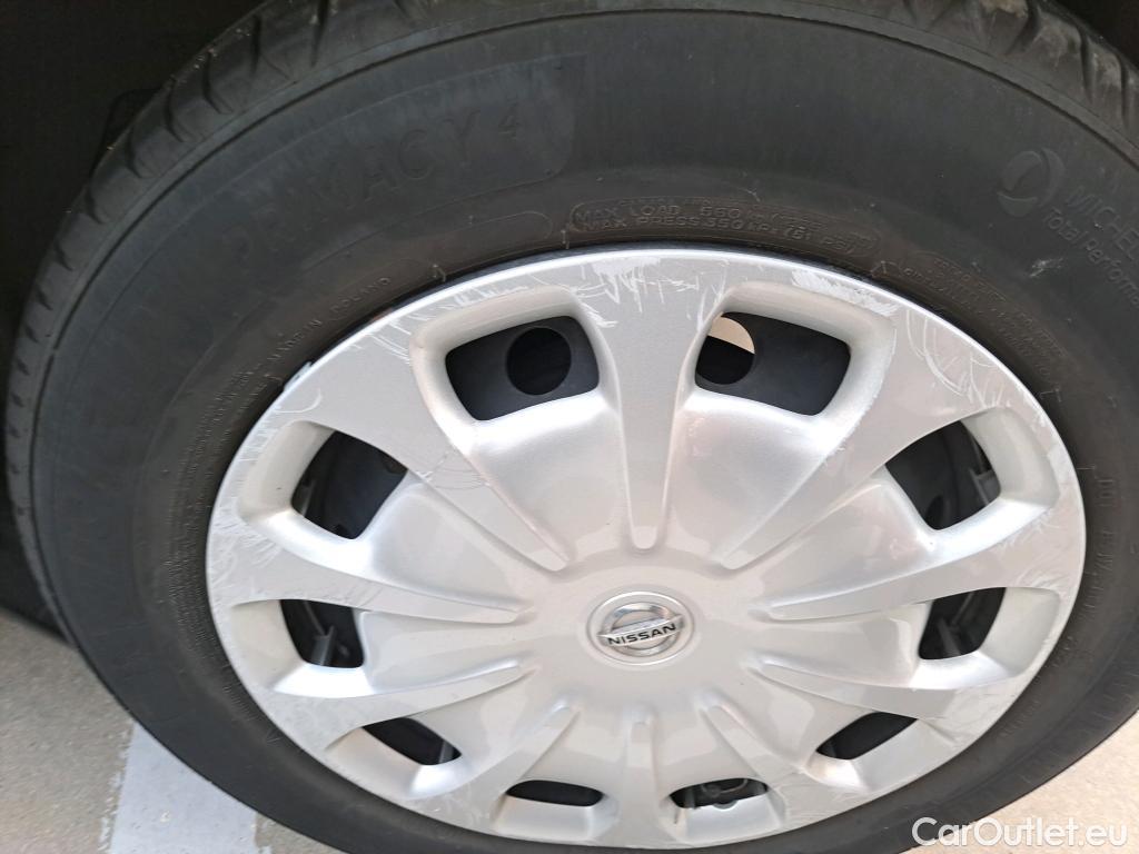  Nissan  Micra NISSAN  / 2017 / 5P / berlina con portón 1.5dCi 66 kW (90 CV) S&S Visia+ #40