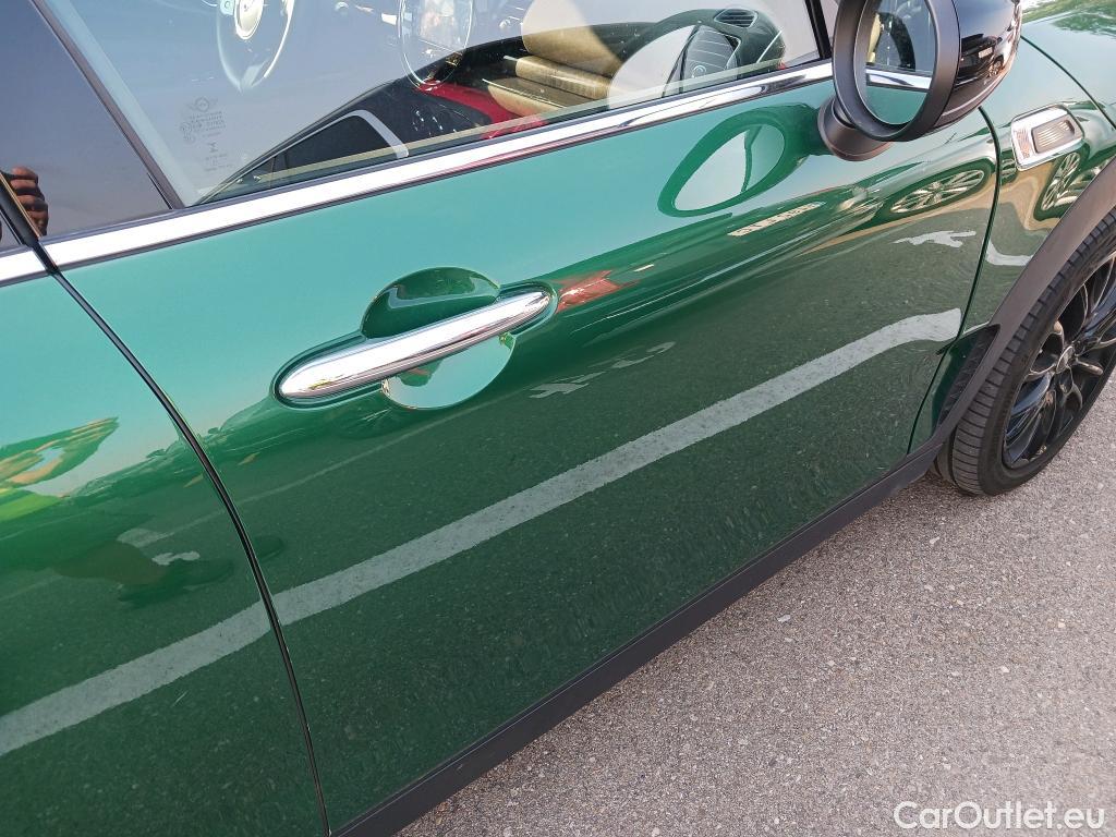 Mini  Clubman MINI  / 2019 / 5P / familiar Cooper Aut. #32