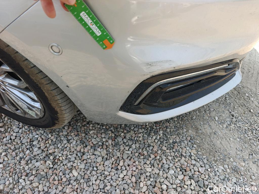  Ford  Mondeo FORD  / 2014 / 5P / berlina con portón 2.0 TDCi 110kW/150CV Titanium PowerShift #12