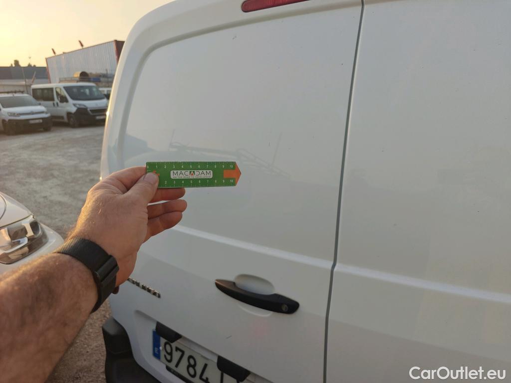  Citroen  Berlingo  Furgón Control M 1.5 BlueHDi 100CV MT6 E6d #30
