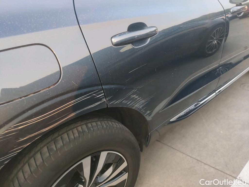  Volvo  XC60 VOLVO  / 2017 / 5P / todoterreno 2.0 T6 AWD Recharge Inscription Exp Auto #3