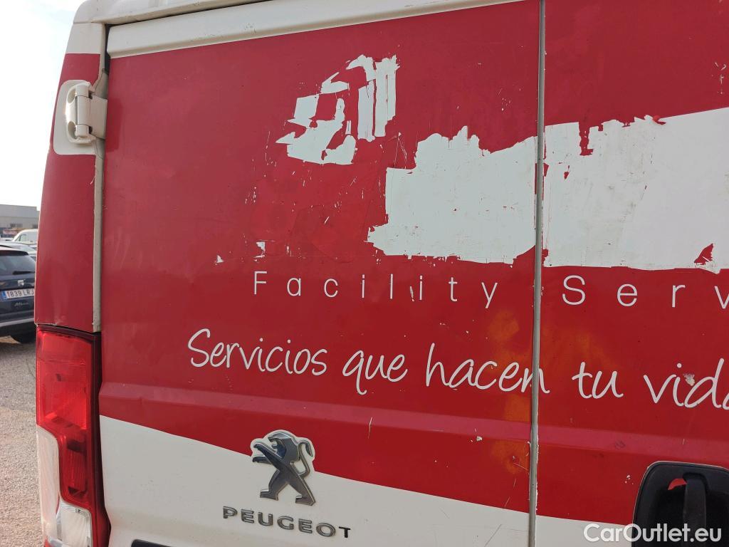  Peugeot  Boxer PEUGEOT  / 2014 / 4P / furgón 330 L1H1 BlueHDi 81KW (110CV) #35