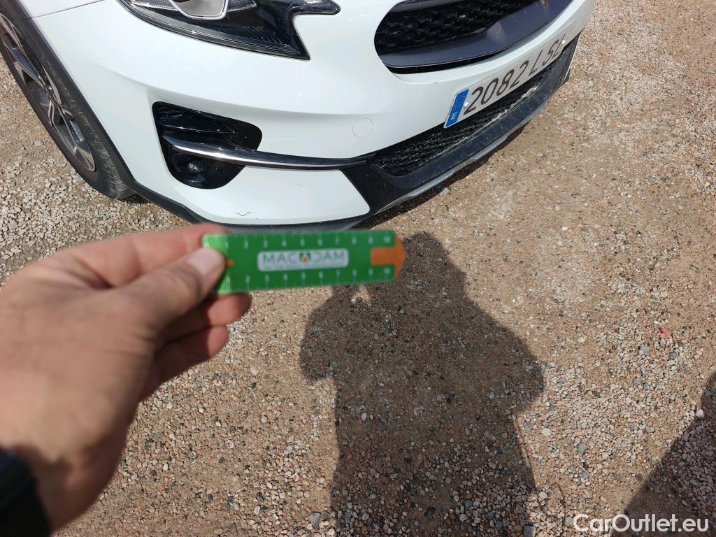  KIA  XCeed KIA  / 2019 / 5P / todoterreno 1.6 MHEV iMT Drive 100kW (136CV) #15