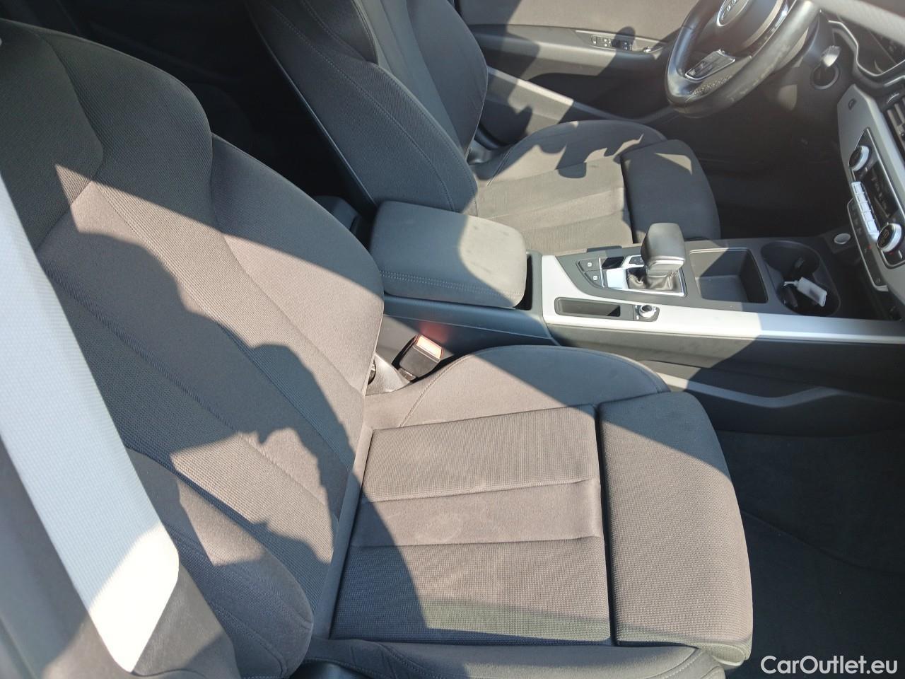  Audi  A5 Sportback AUDI A5 / 2019 / 5P / berlina con portón S Line 35 TDI 120kW S tronic Sportback #37