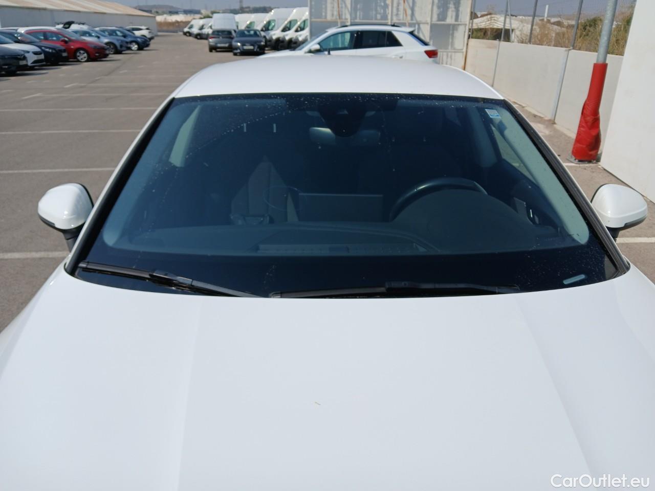  Audi  A5 Sportback AUDI A5 / 2019 / 5P / berlina con portón S Line 35 TDI 120kW S tronic Sportback #26