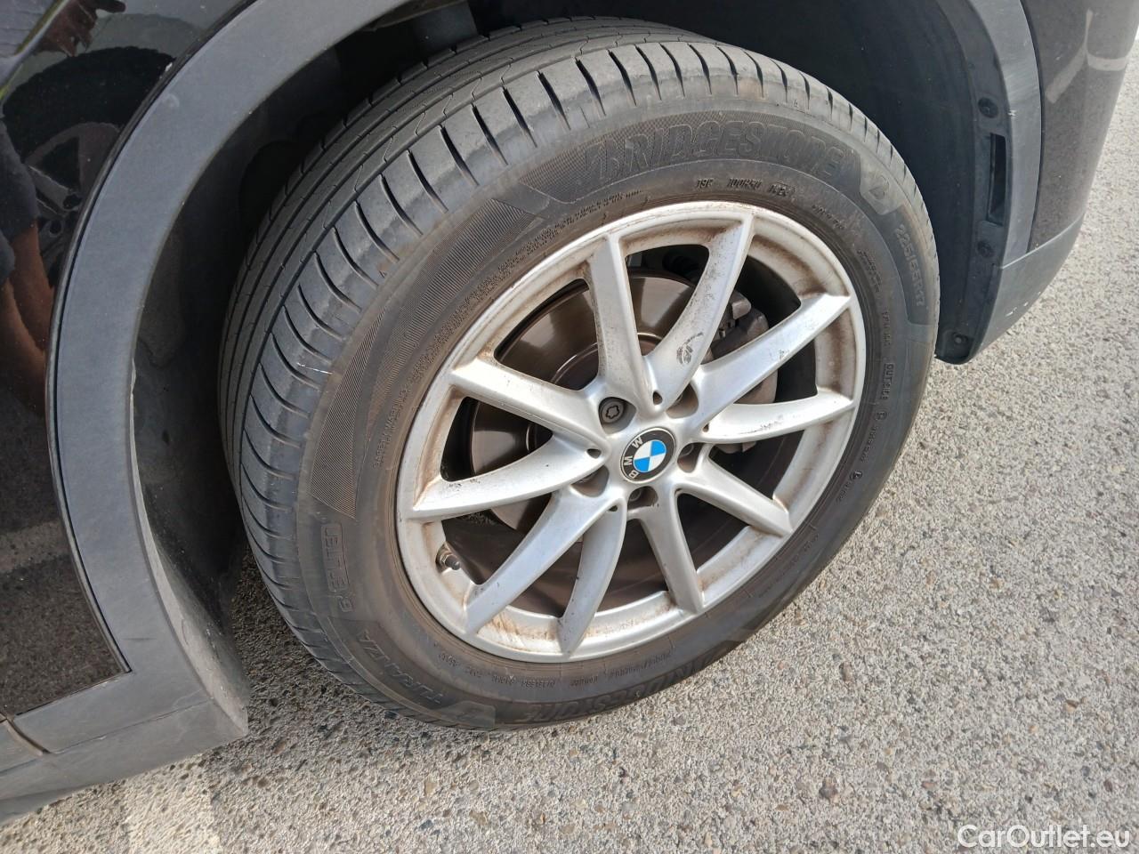  Bmw  X1 BMW  / 2015 / 5P / todoterreno sDrive16d #26