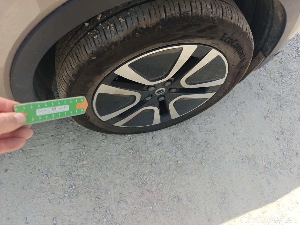  Volvo  XC 40 VOLVO XC40 / 2017 / 5P / todoterreno 1.5 T4 Twin Recharge Inscription Auto #4